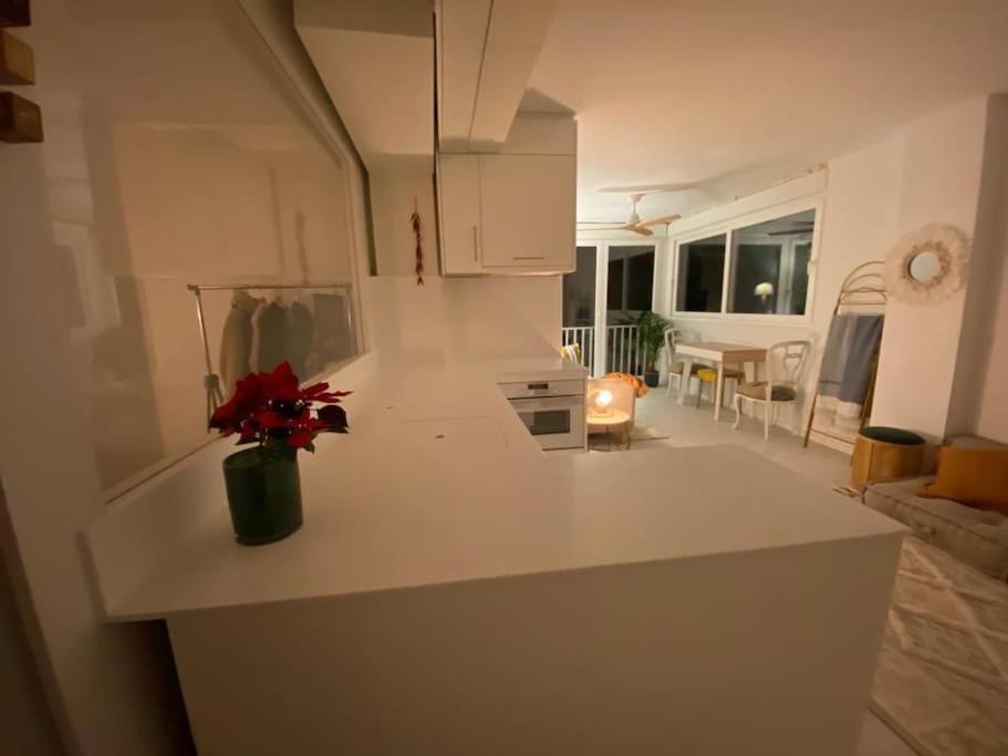 Apartamento Sol, เบนาคาราเฟ ภายนอก รูปภาพ
